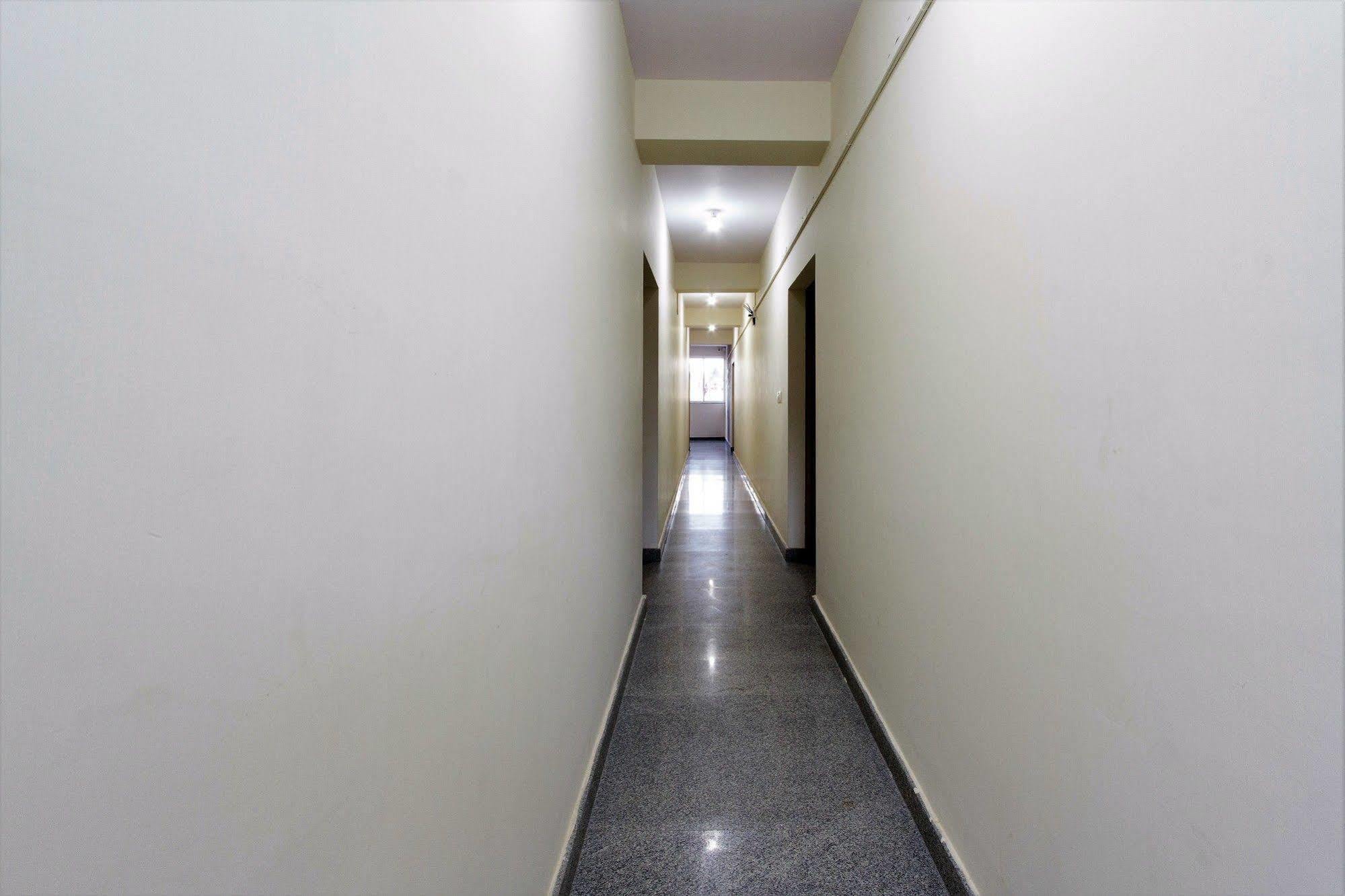 Fabhotel Rms Comforts - Nr Yeshwantpur Railway Station Bangalore Exterior foto